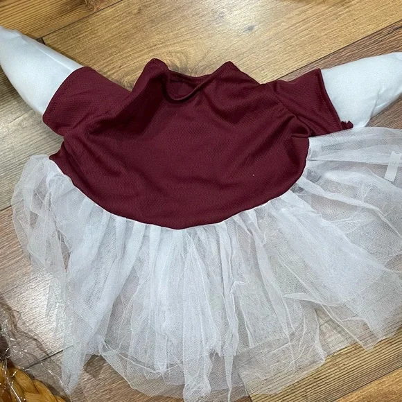 Boho Porch Goose Outfit & Wig - Picture 4 of 4